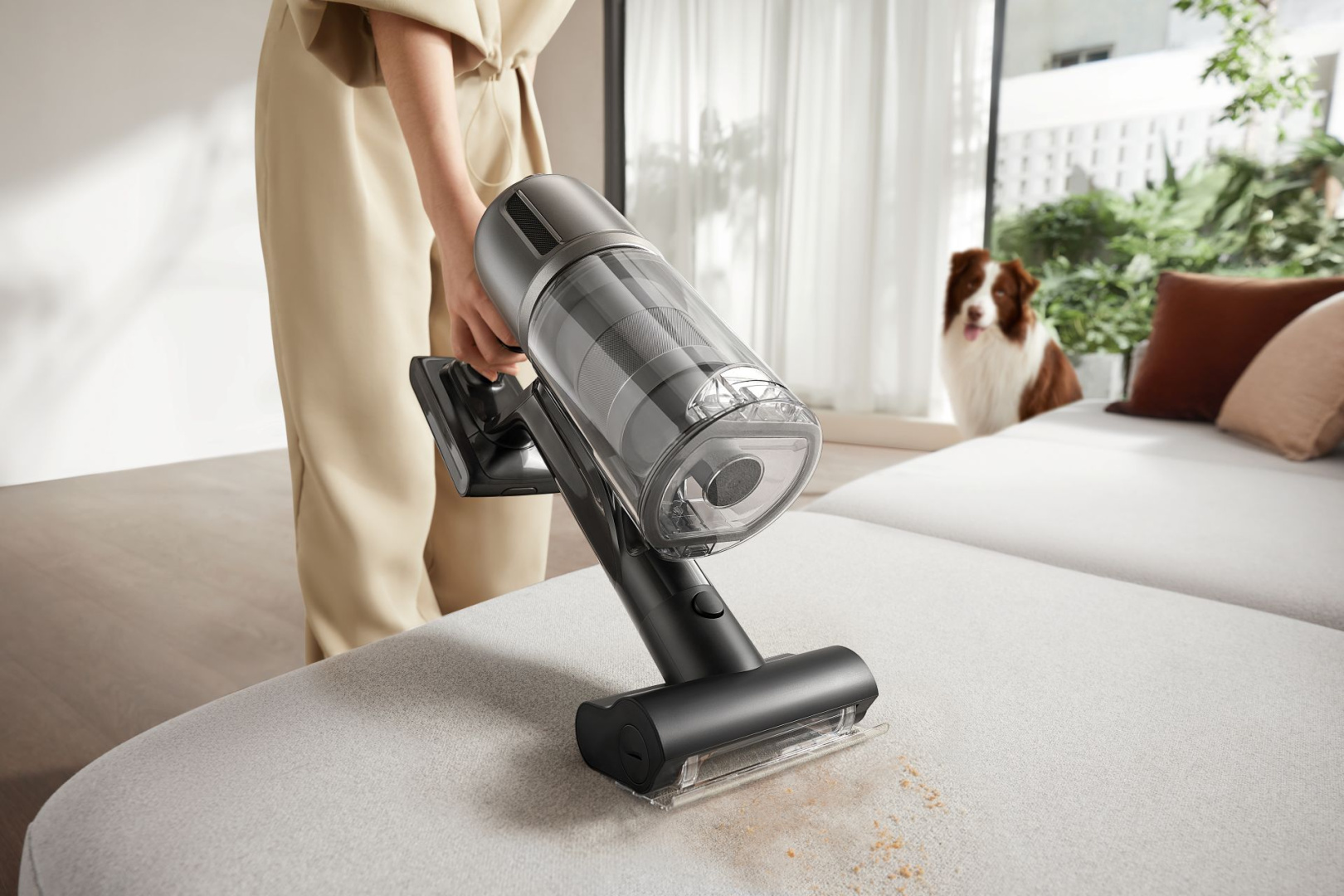 Motorized Mini-Brush (with Anti-Tangle Design).jpg